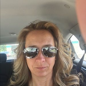 Meet your Posher, Jodi